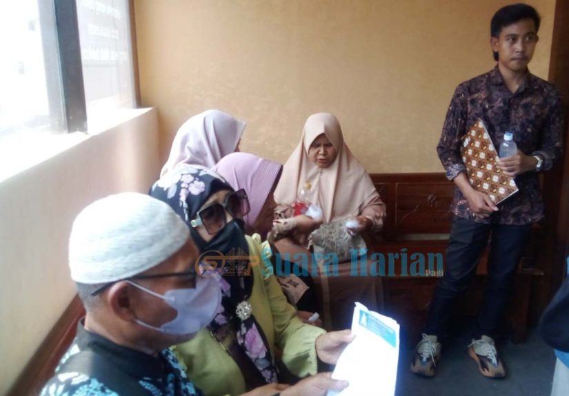 11 Jemaah Umrah Datangi Polres Mojokerto Kota, Kerugian Capai Rp250 Juta