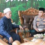Baru Bertugas, Kapolres Jombang Sowan ke Ponpes Darul Ulum untuk Perkuat Sinergi dengan Kiai