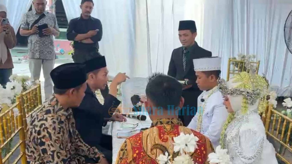 Viral Marahi Fotografer saat Akad Nikah, Penghulu di Mojokerto Ditegur Kemenag