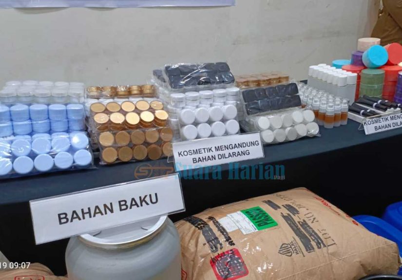 Raup Omzet Rp750 Juta per Bulan, Kosmetik Ilegal Produksi Mojokerto Diduga Beredar hingga Papua