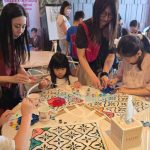 Tanamkan Cinta Budaya Sejak Dini, Ascott Waterplace Surabaya Gelar Workshop Batik